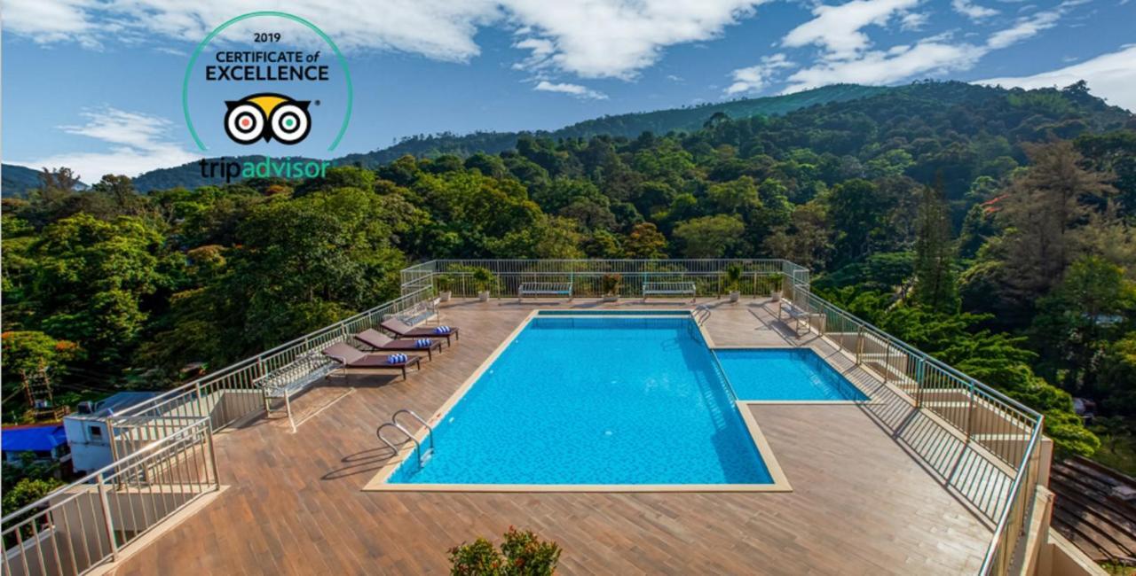 Sterling Thekkady Hotel Bagian luar foto